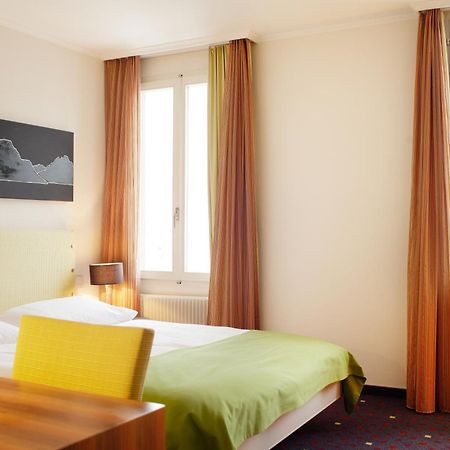 Seehotel Gotthard Weggis Pokój zdjęcie